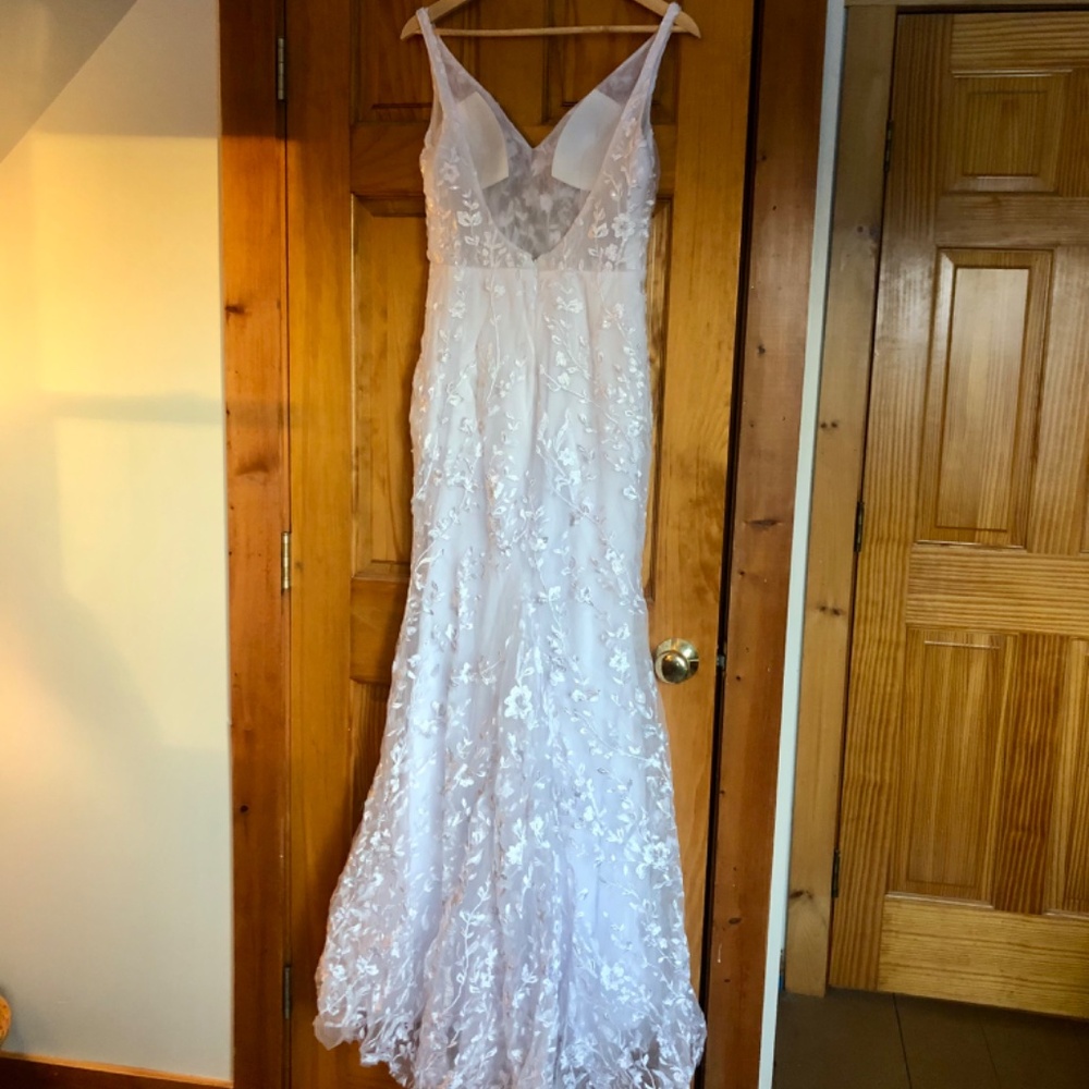 Lace Boho Wedding Dress - Picture 8 of 11